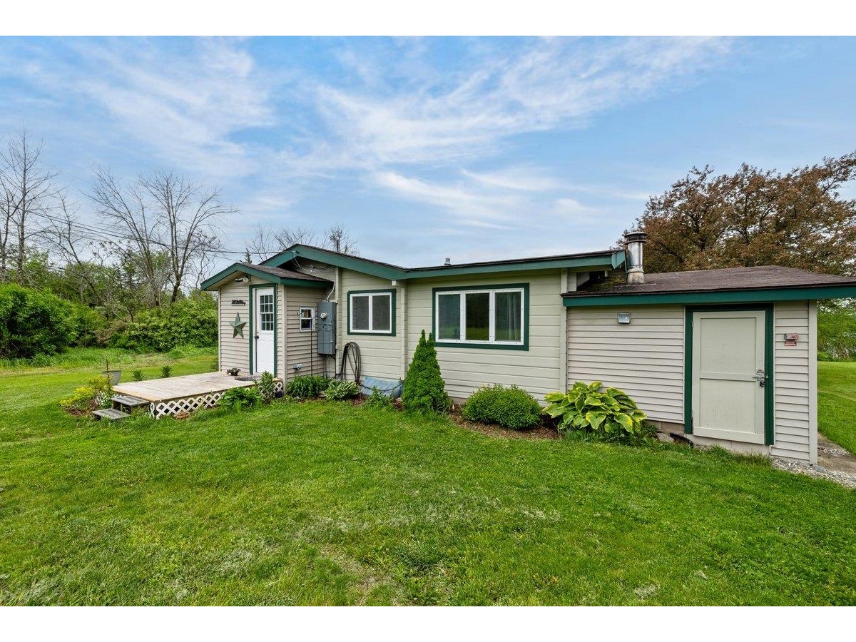 28 Hilltop Road
