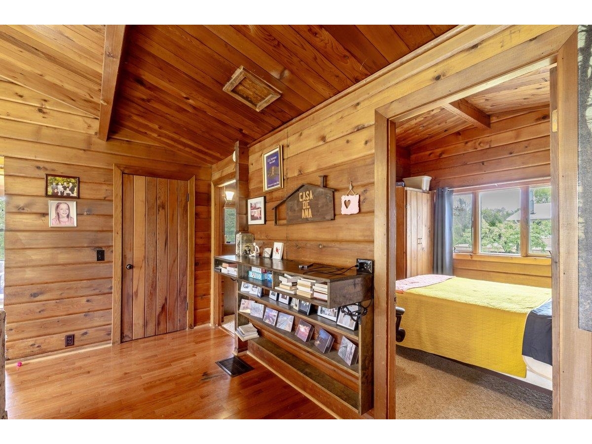 28 Hilltop Road