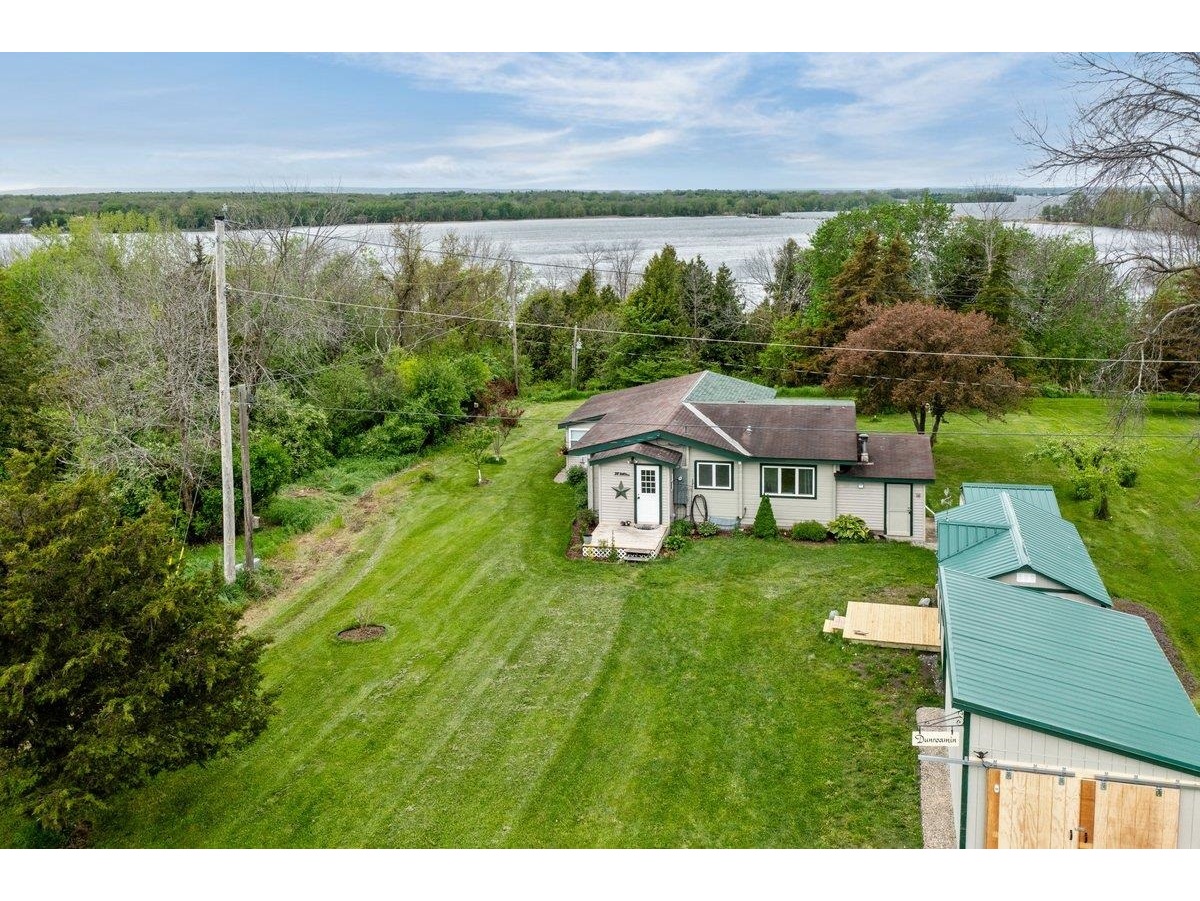 28 Hilltop Road