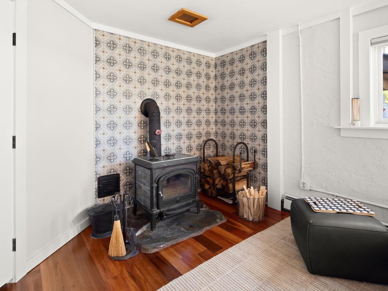 28 Idlewild Road