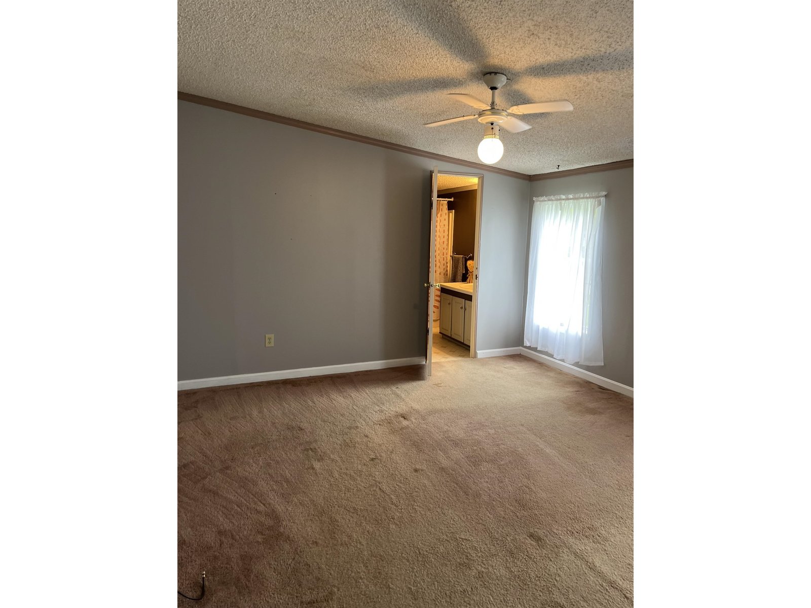 28 Mudget Drive
