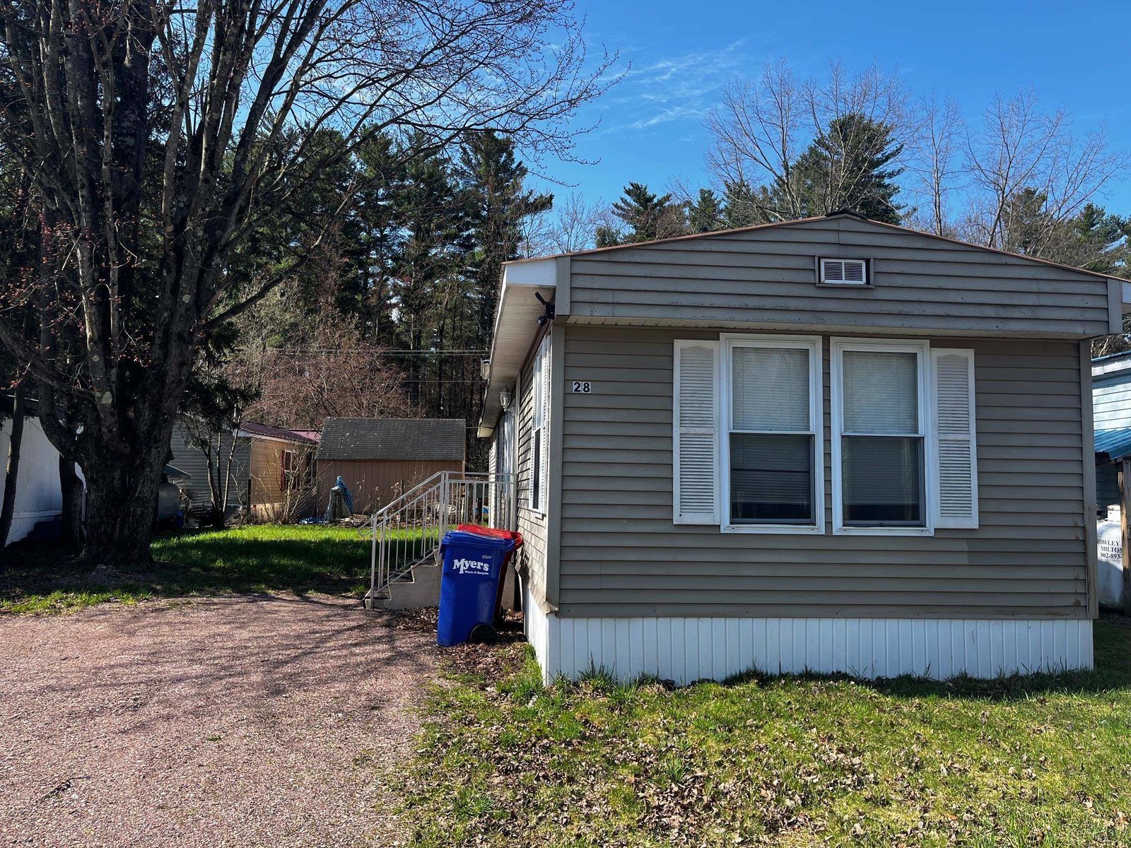 28 Owen Court, Milton