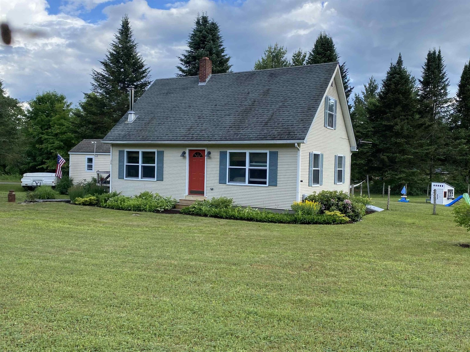 28 Pleasant Way