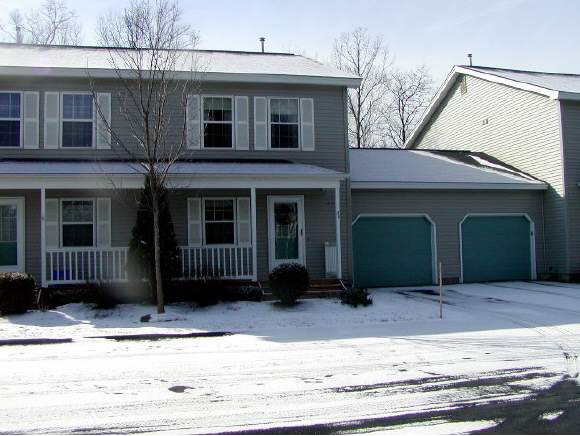 28 Pointe Dr, Unit 28