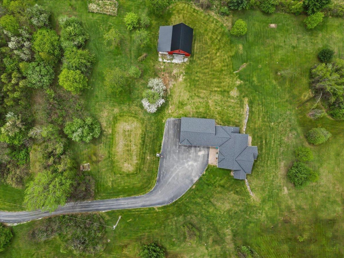 28 Rileys Way