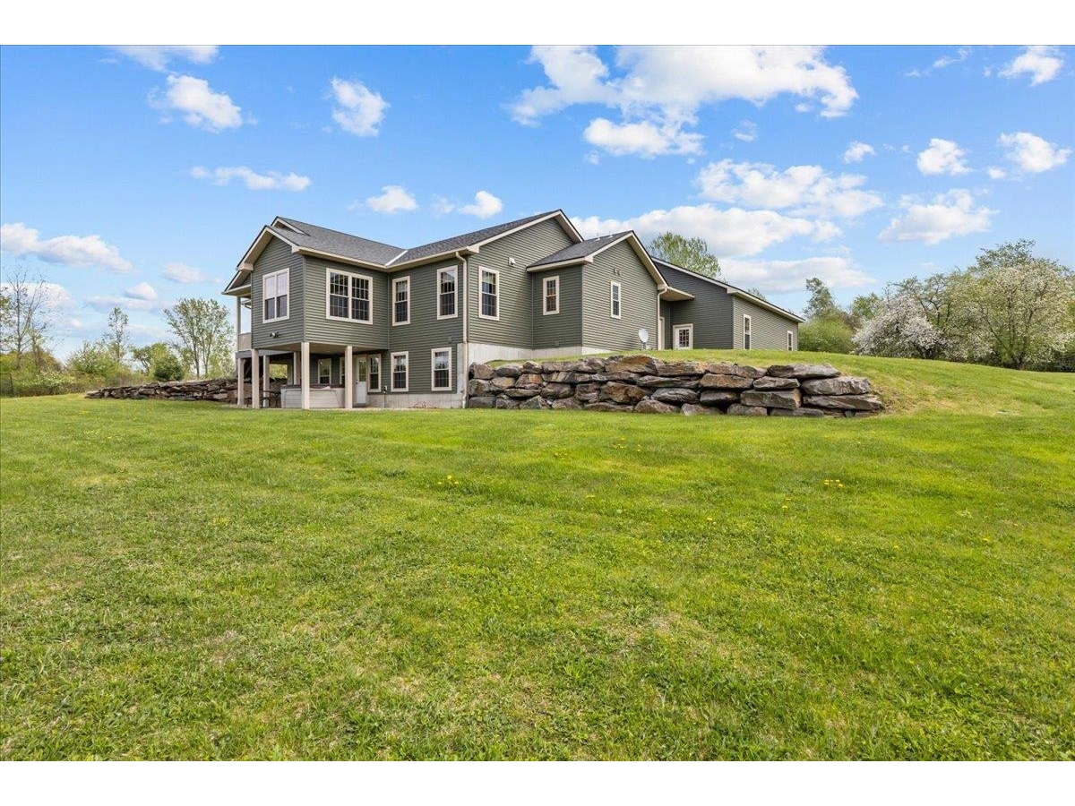 28 Rileys Way