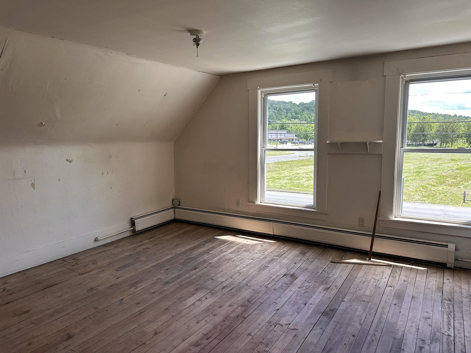 28 Stevens Loop