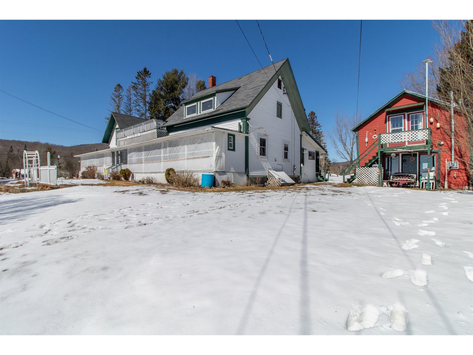 28 Valley Road