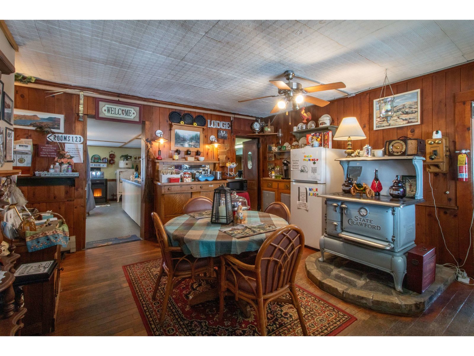 28 Valley Road