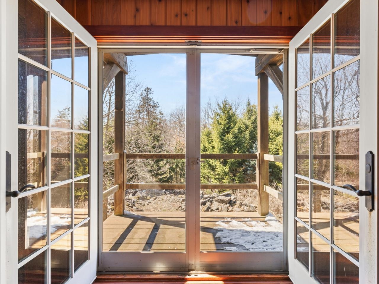 280 Hawkins Bay Lane