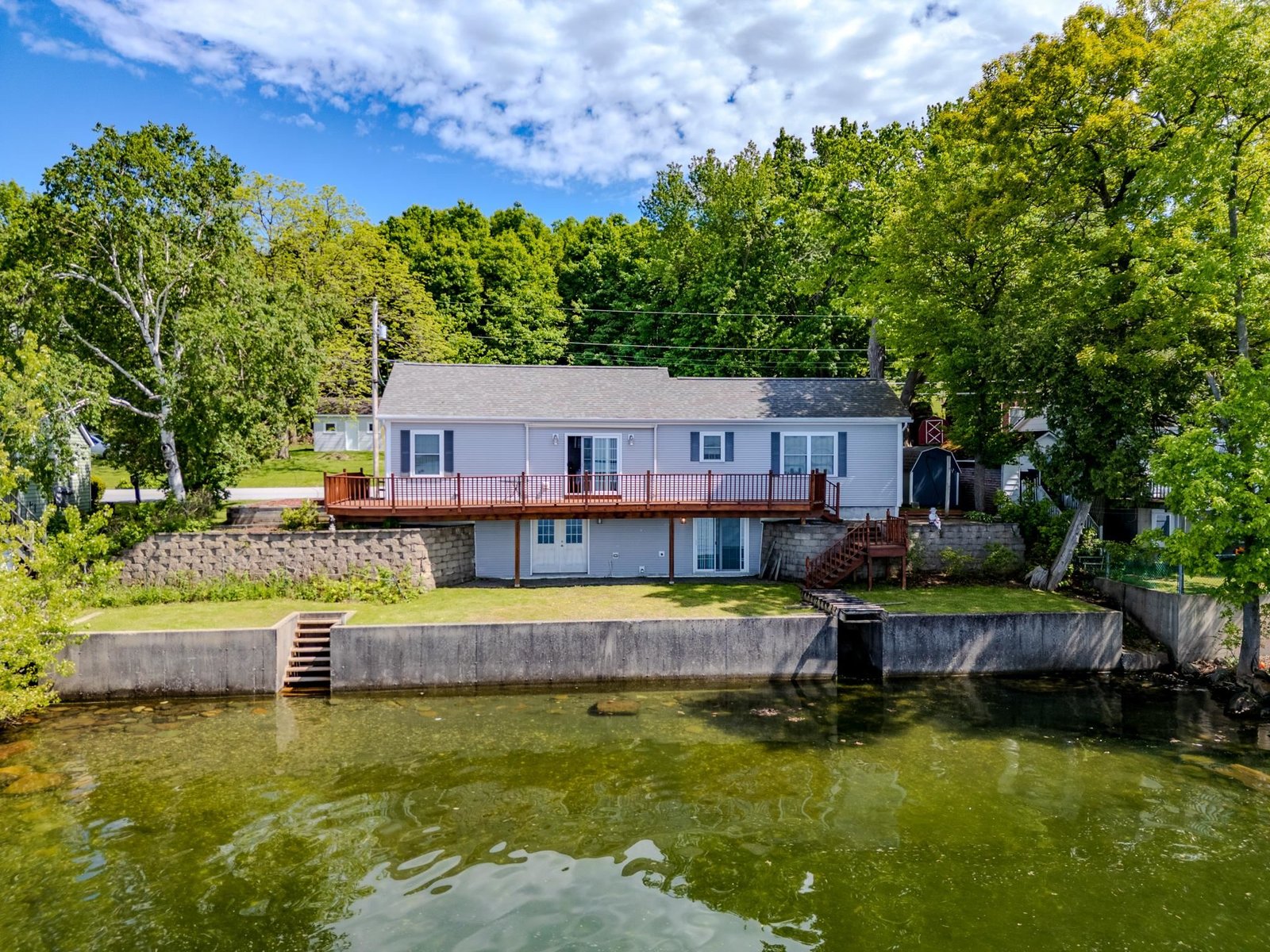 Wonderful Lakefront home w/ over 2000 finished sq. ft.