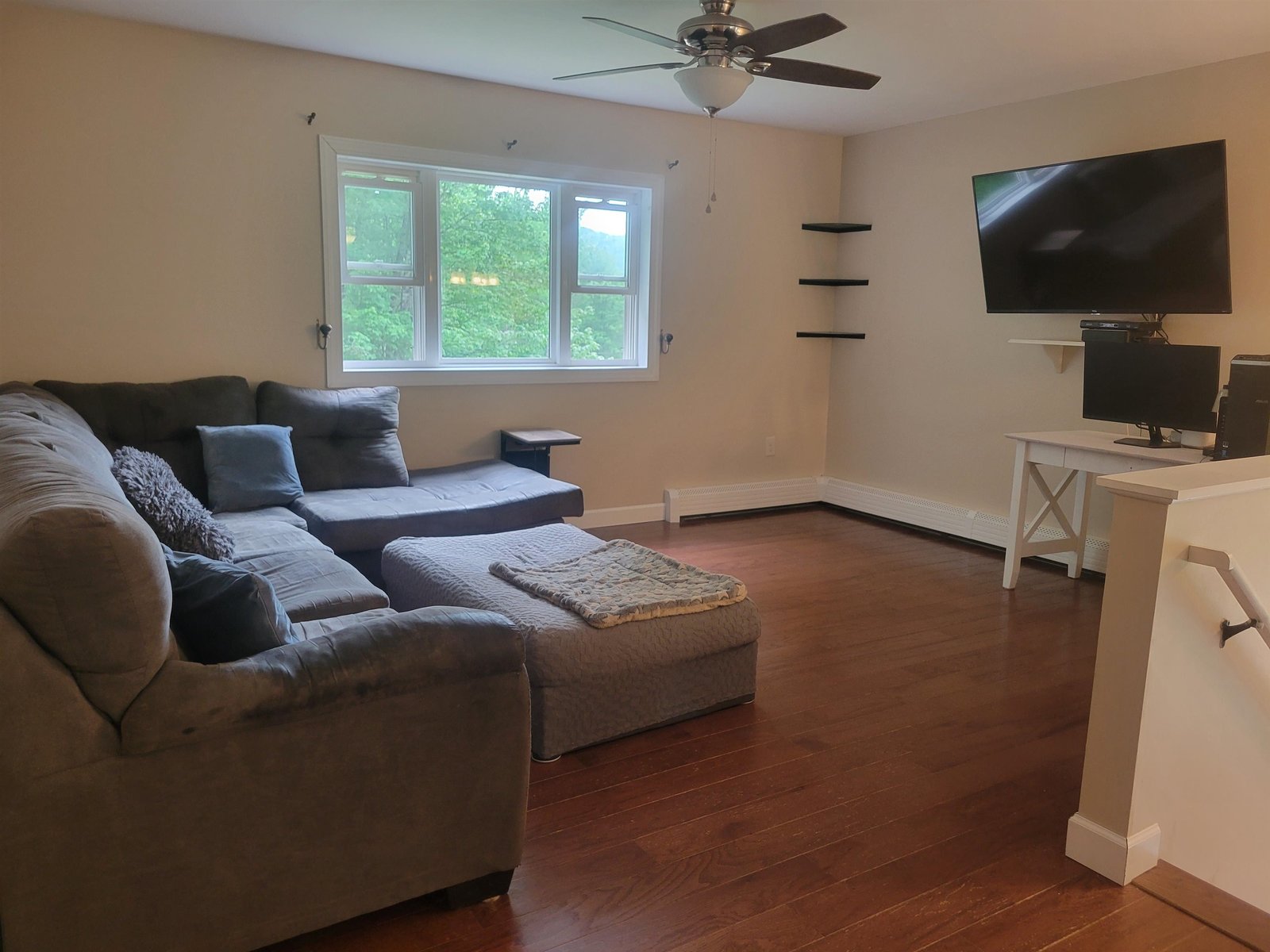2817 Huntington Road