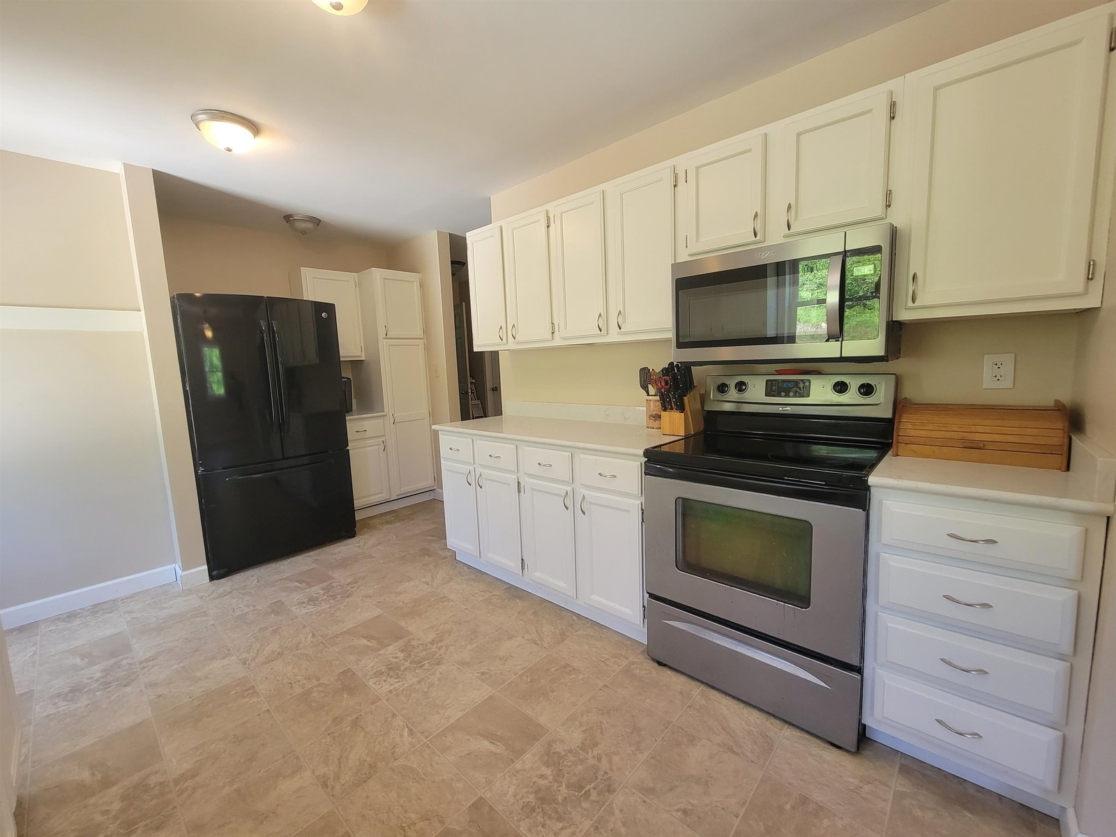 2817 Huntington Road