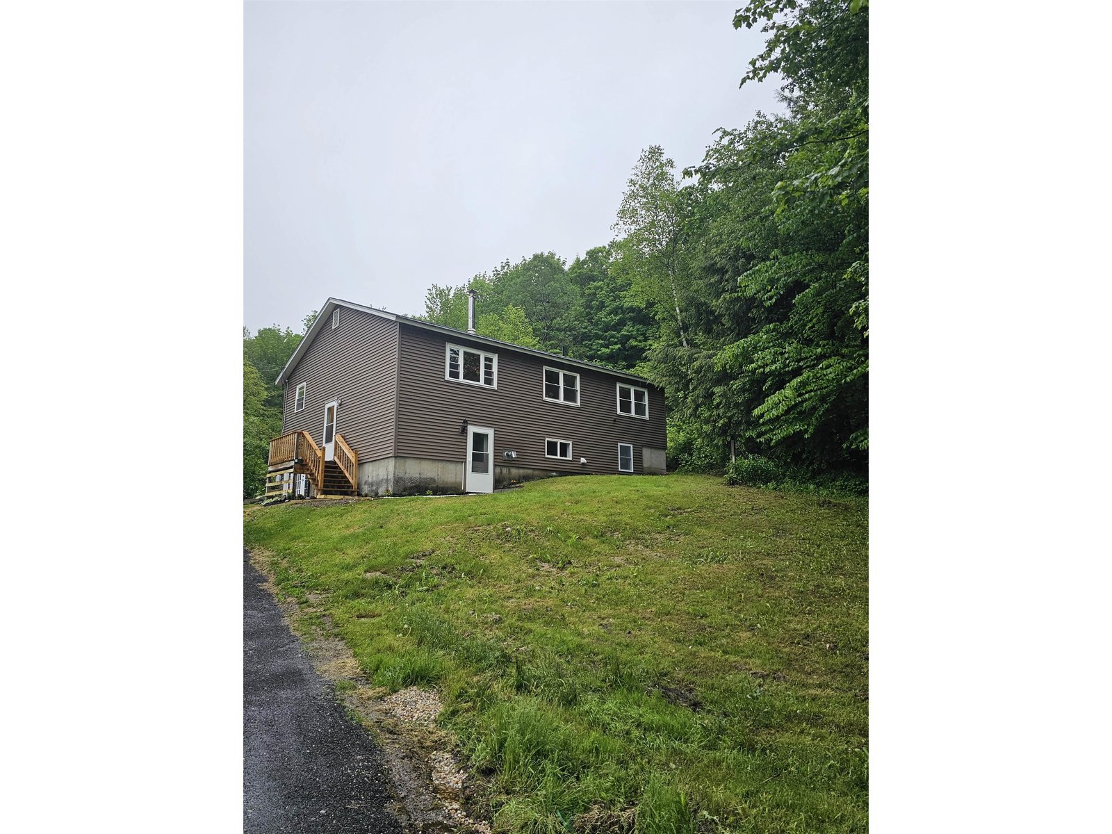 2817 Huntington Road