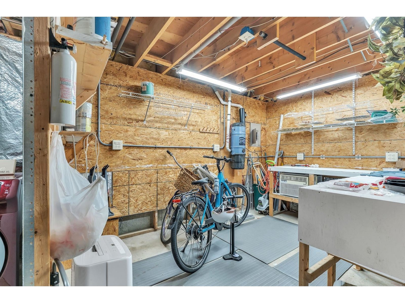 282 Ethan Allen Parkway, Unit 3