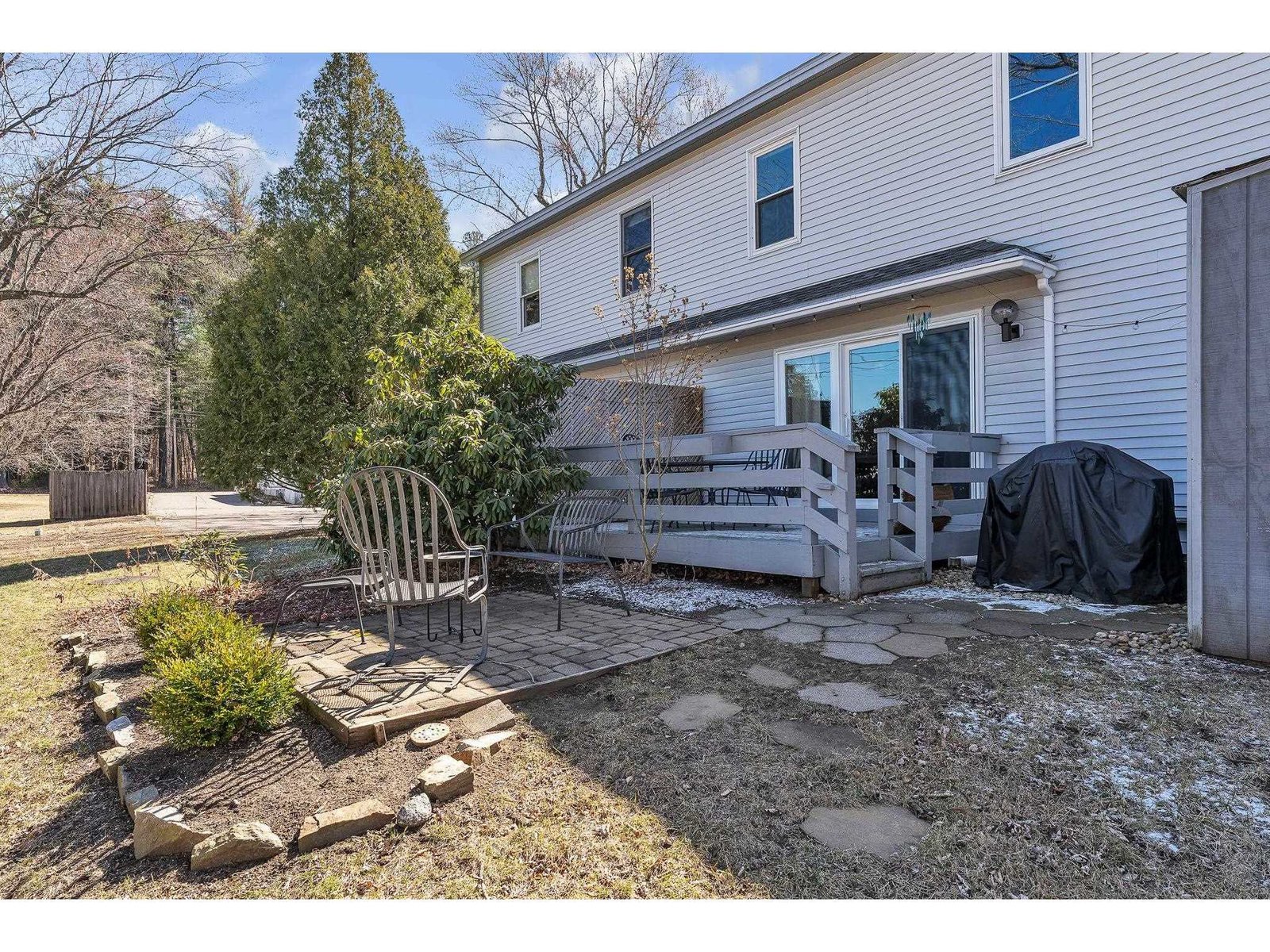 282 Ethan Allen Parkway, Unit 3