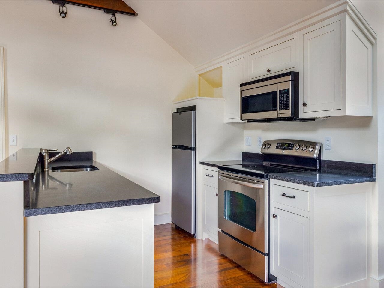 282 Westview Drive