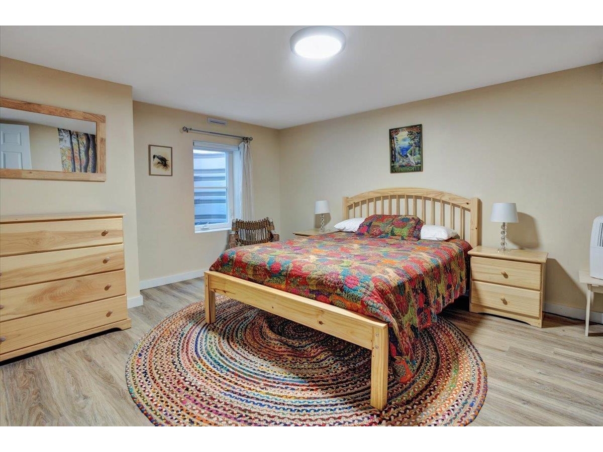 283 Appletree Point