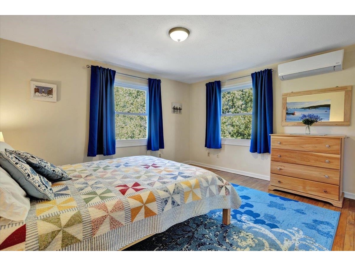 All bedrooms equipped with their own mini split.