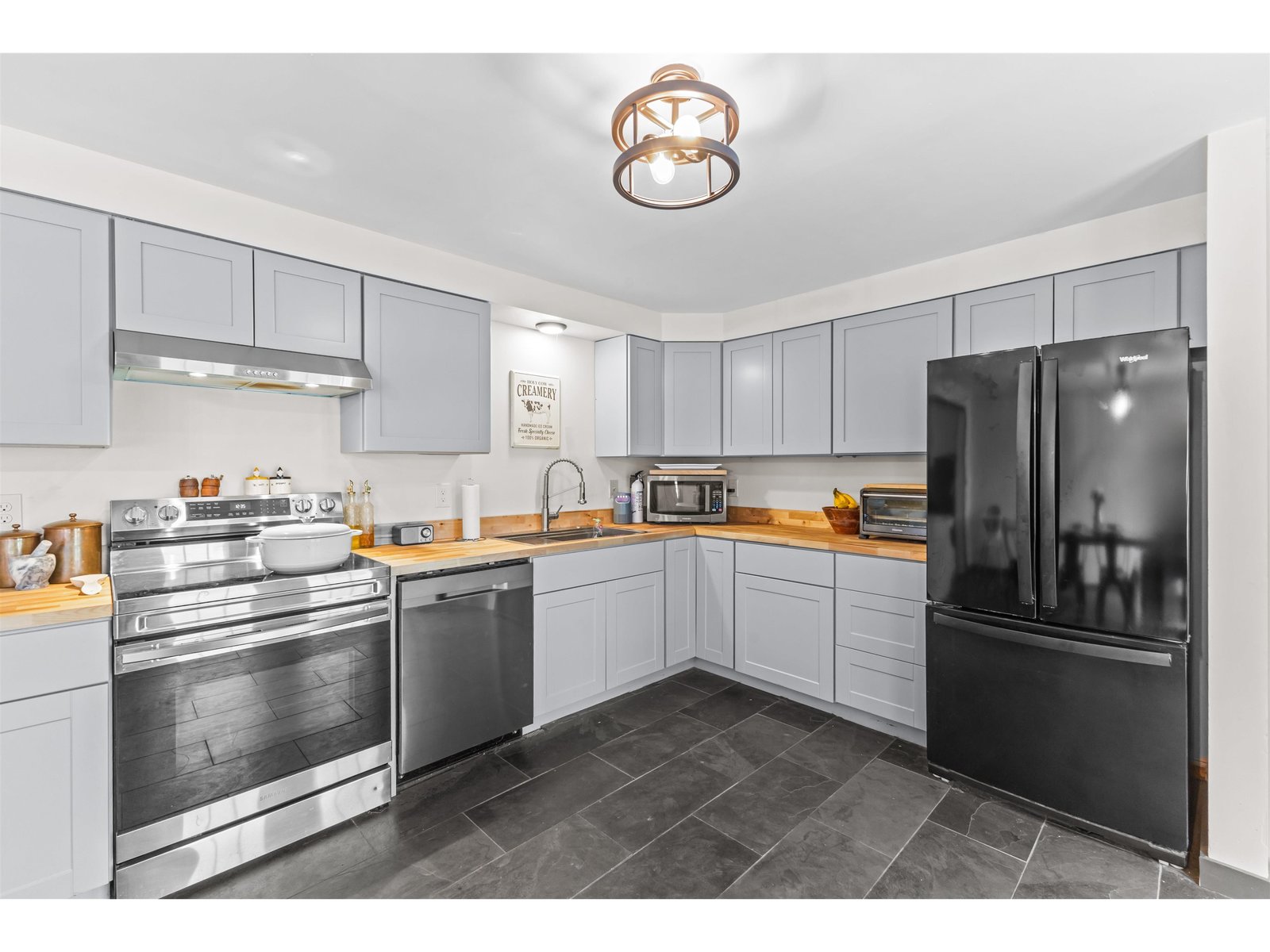 Contemporary finishes in the kitchen.