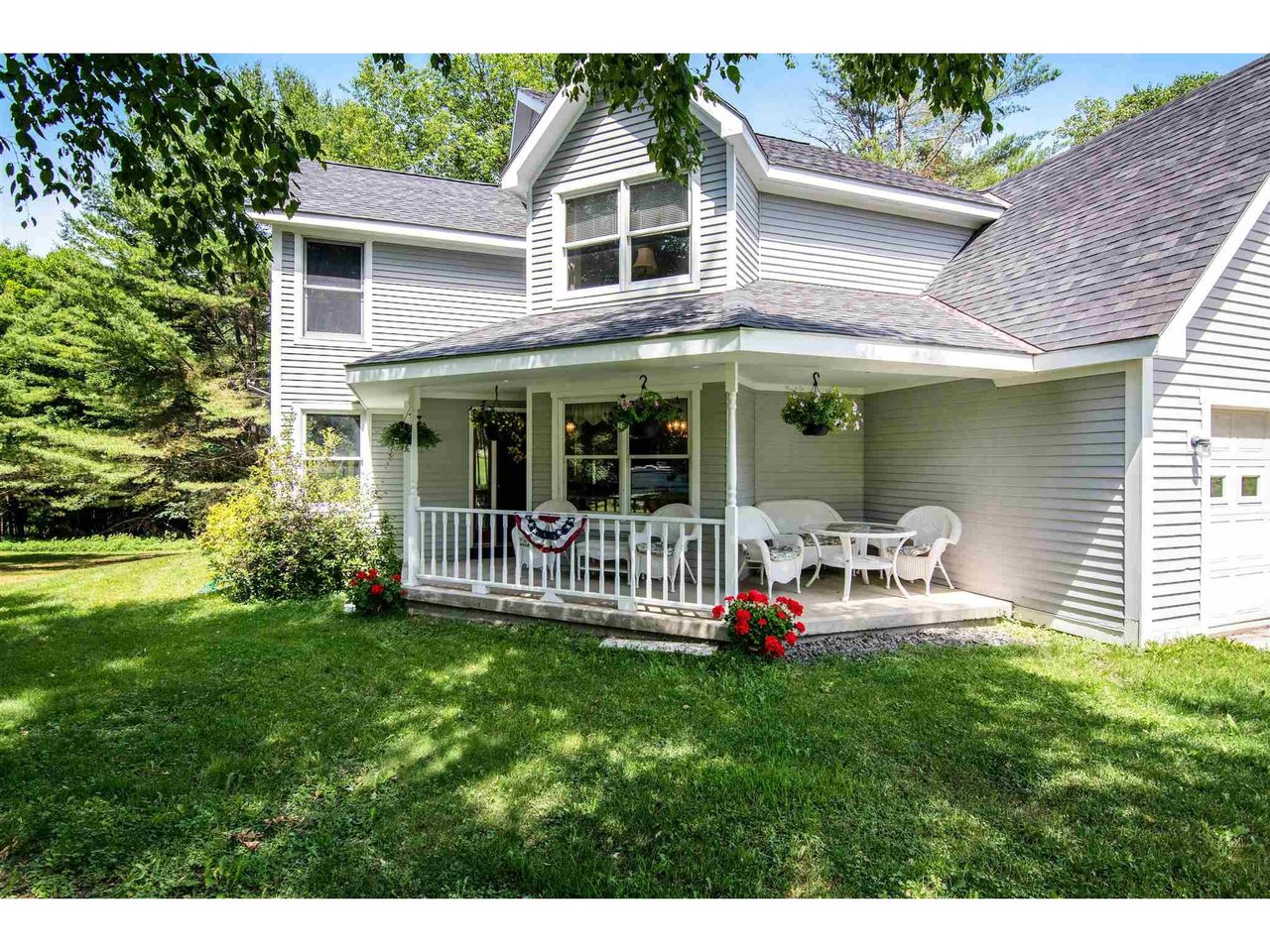 2832 Country Club Road