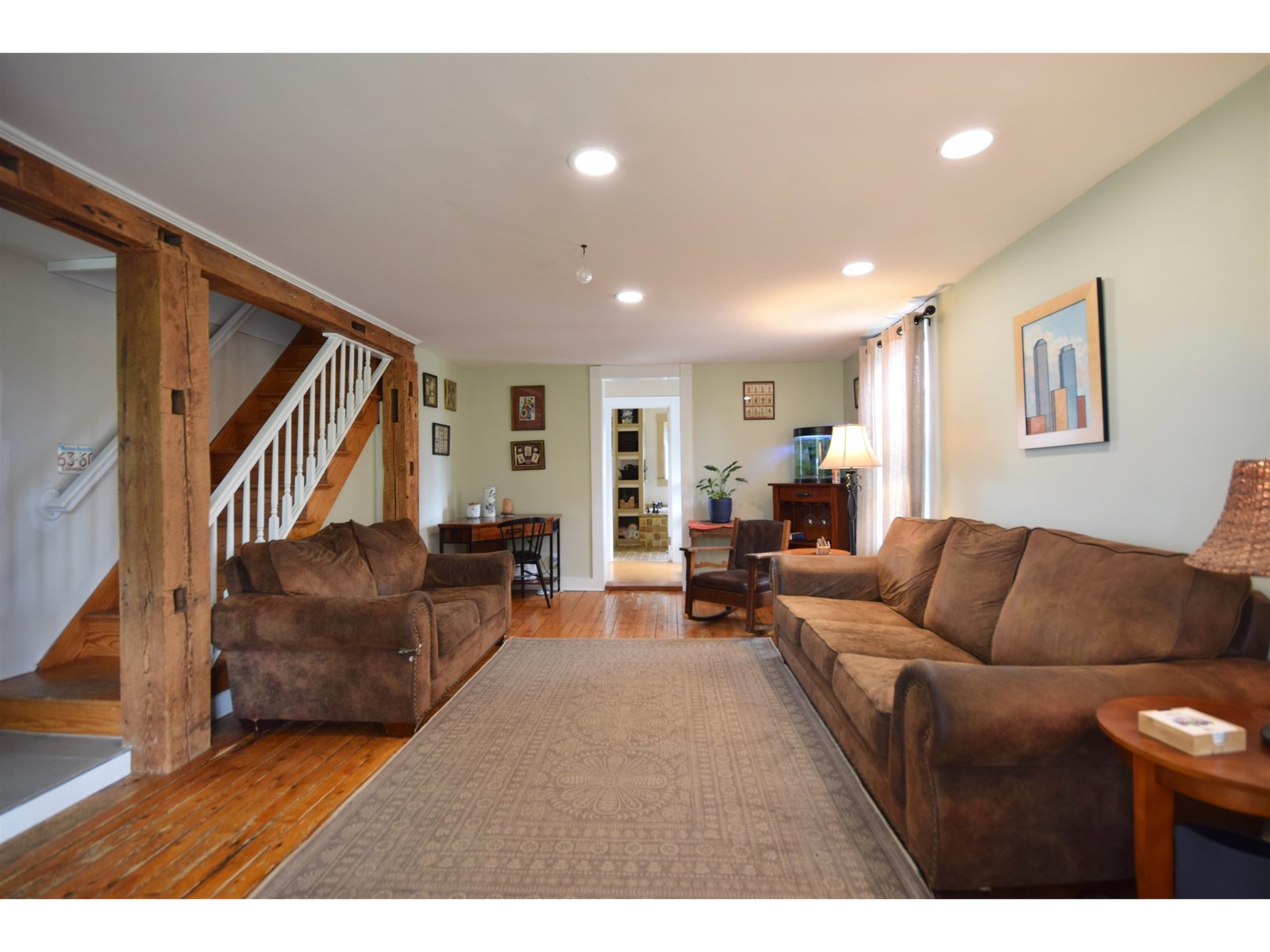 2835 Mountain View Road