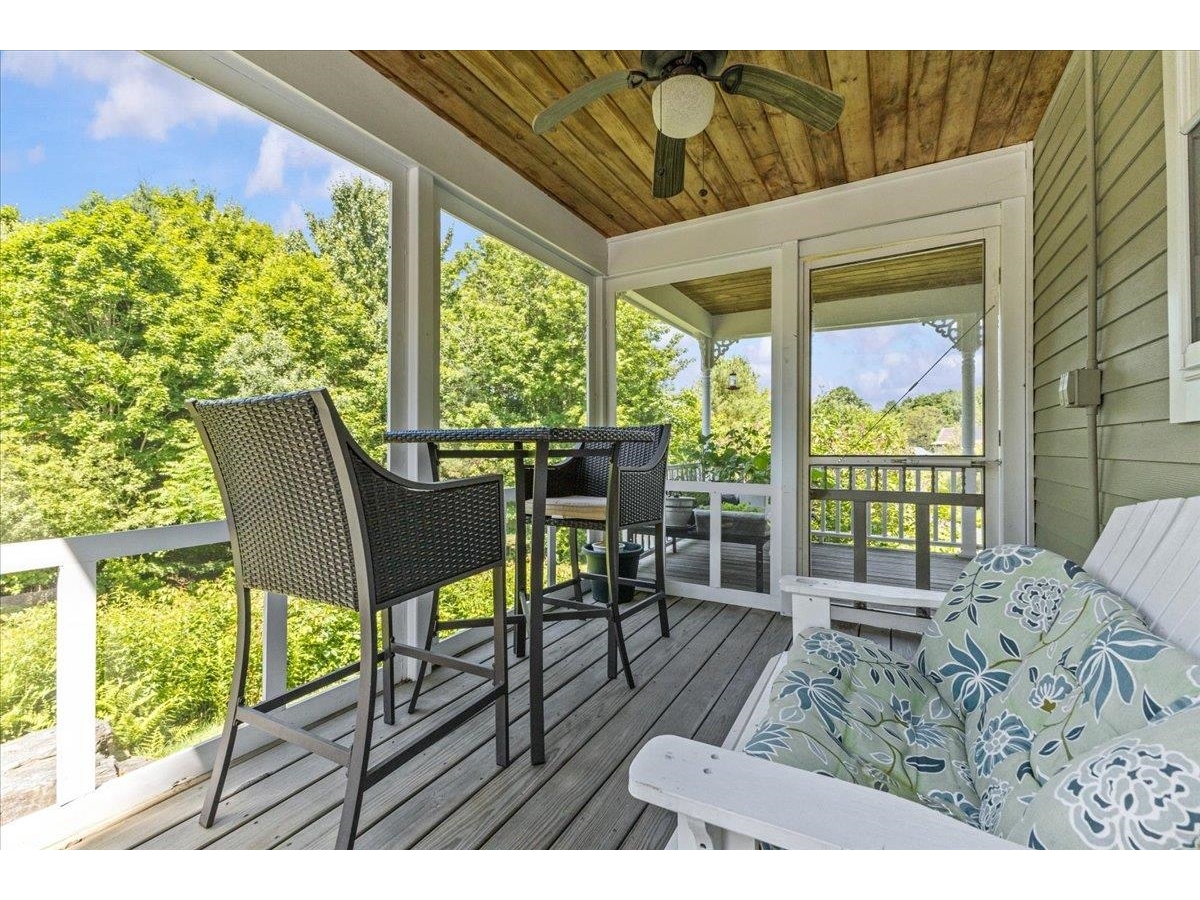Screened Porch
