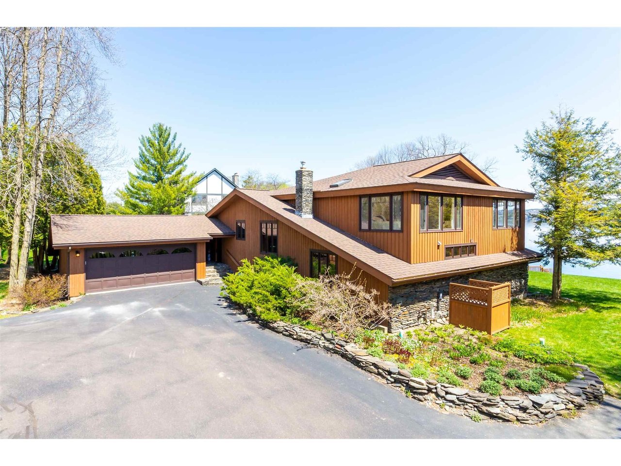 2854 Harbor Road