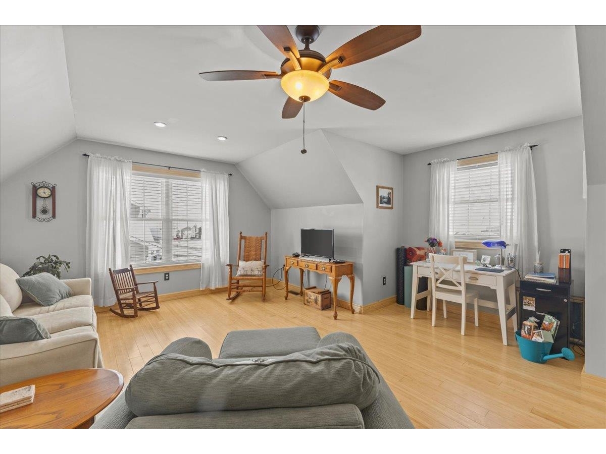 286 Harbor View Drive