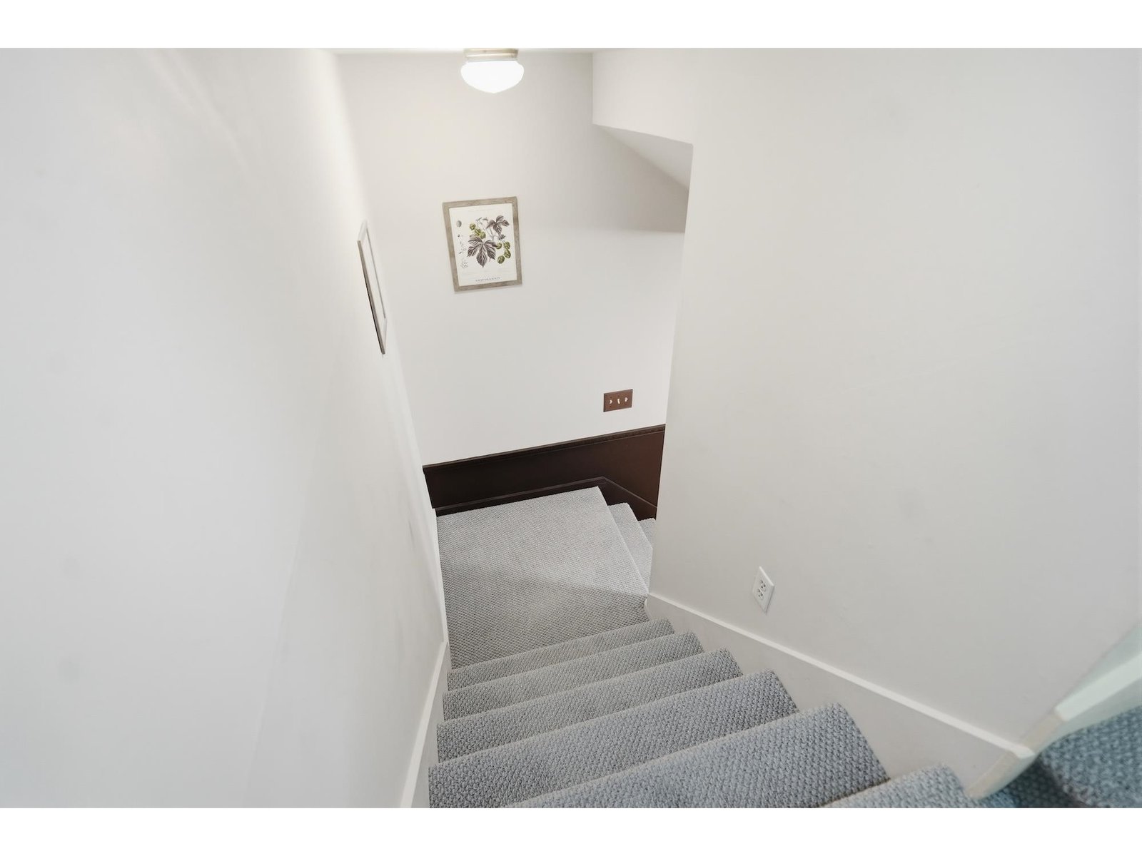 286 James Avenue