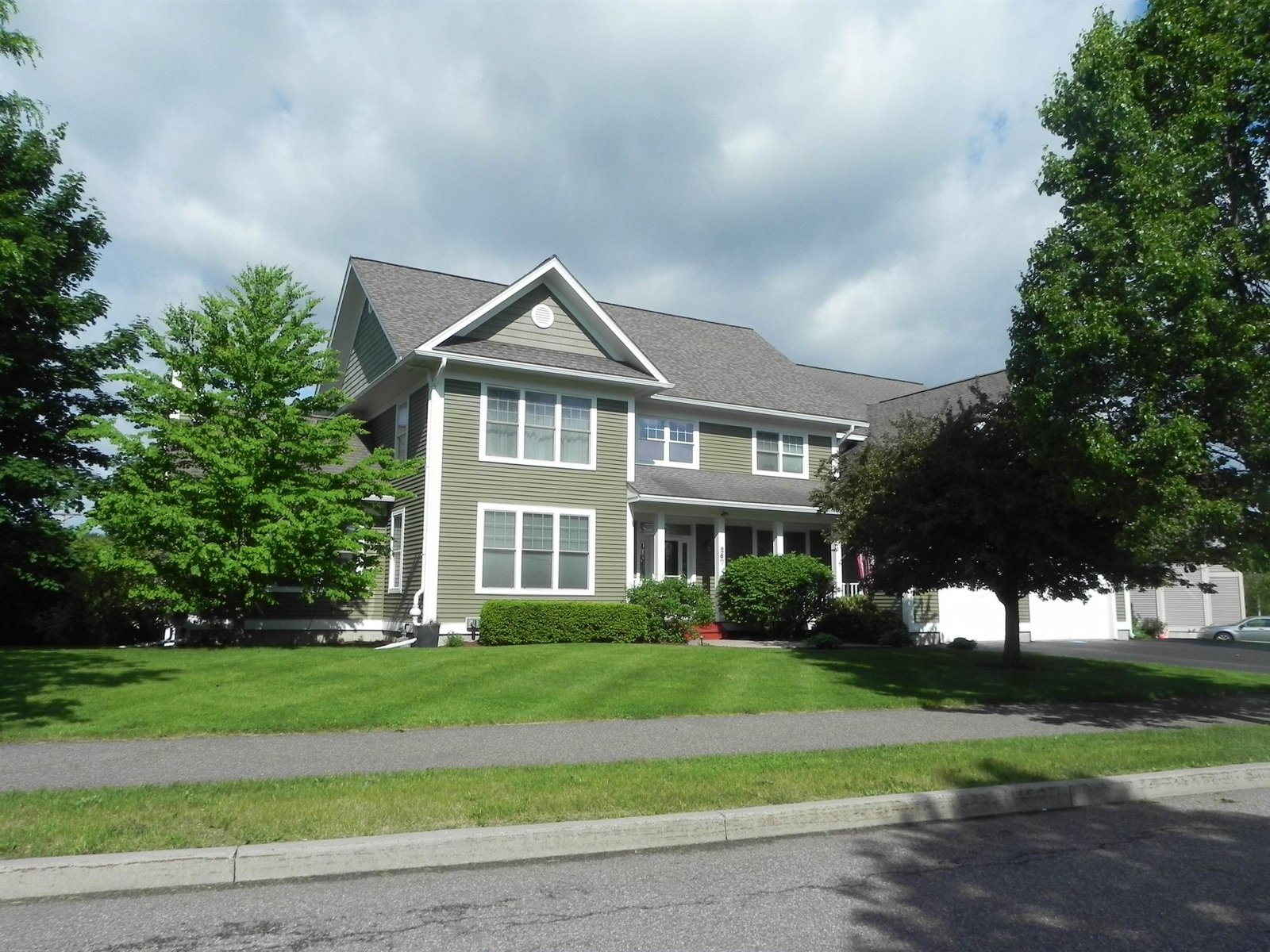287 Baycrest Drive