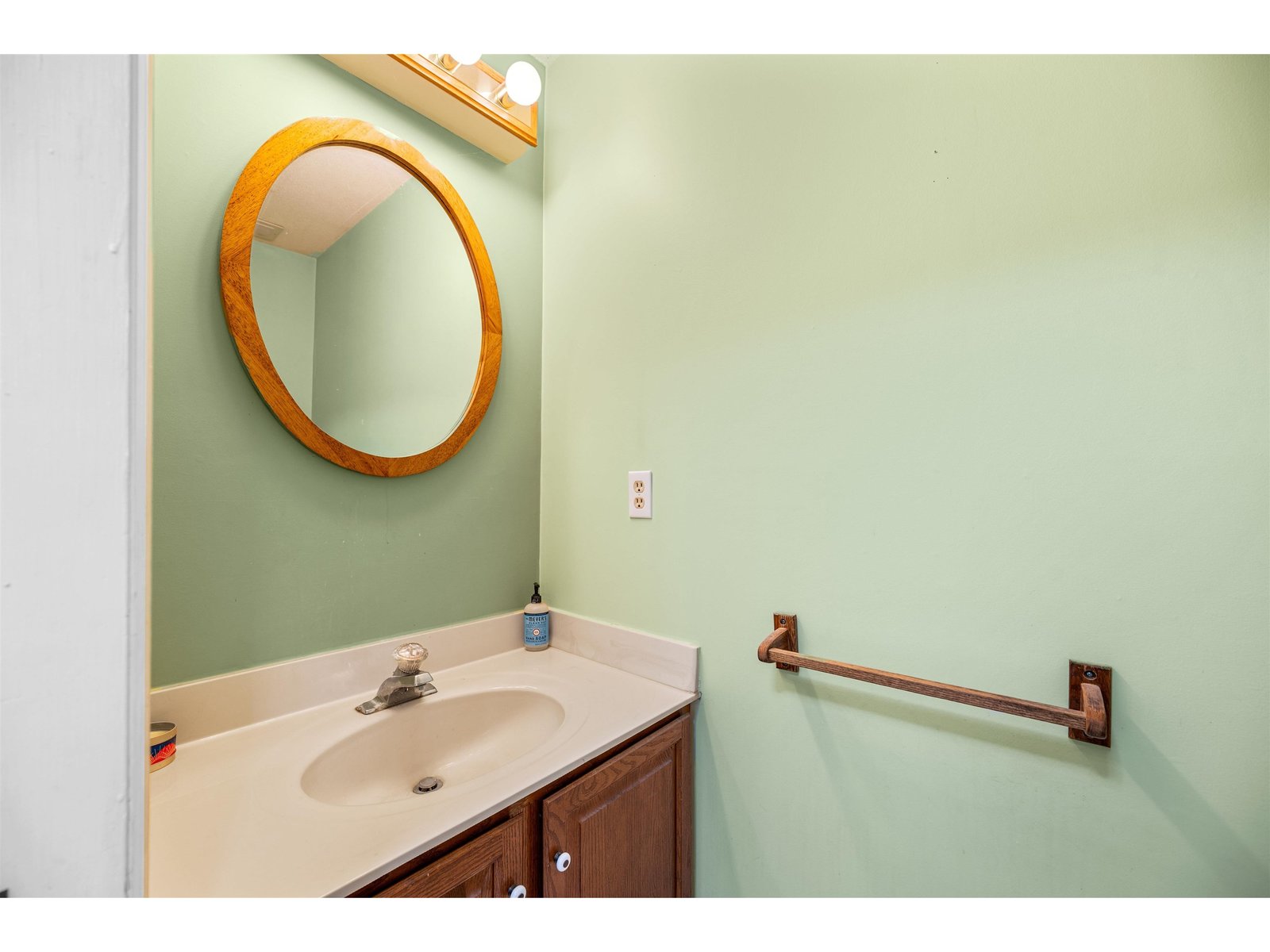 287 Eastview Circle