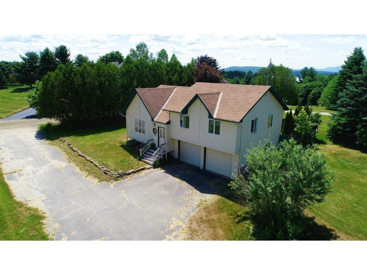 287 Lakeview Drive
