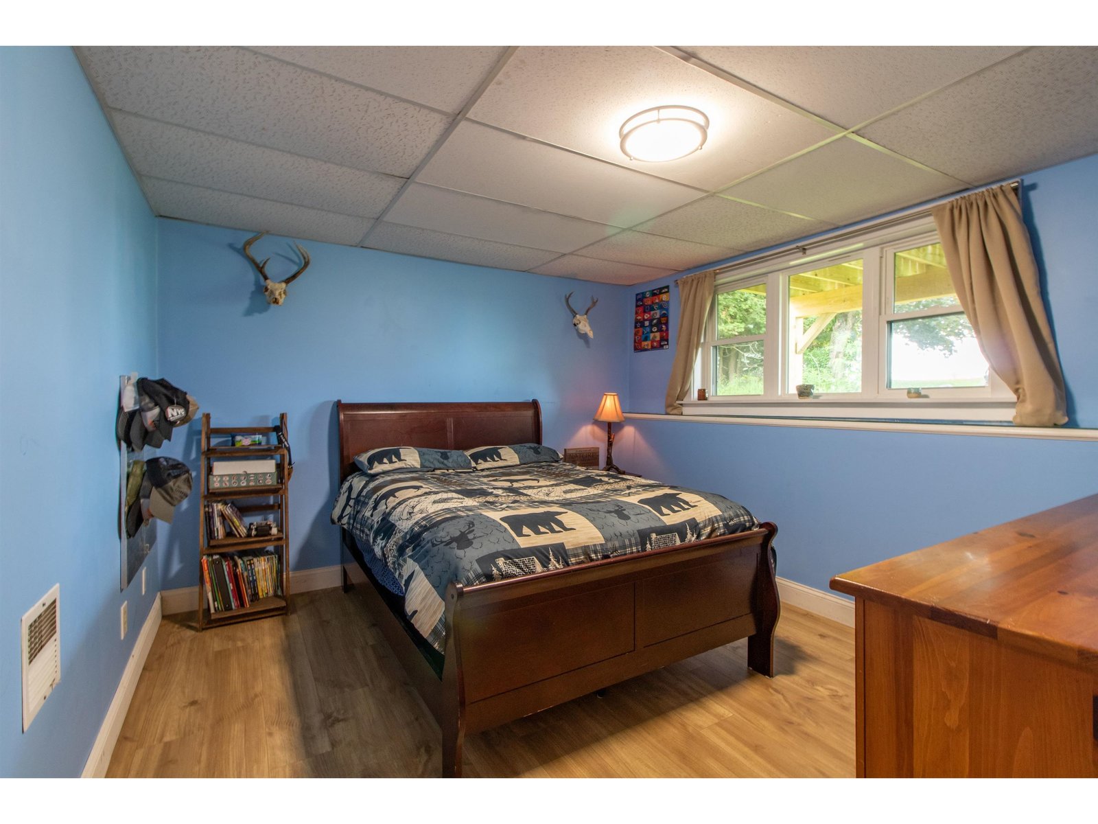 287 Lakeview Drive