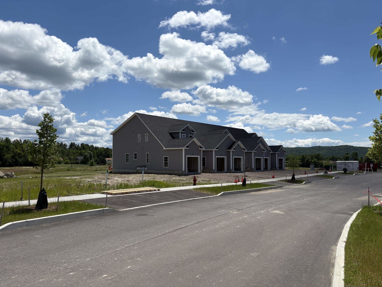 287 Larrow Drive, Unit Bldg. 17