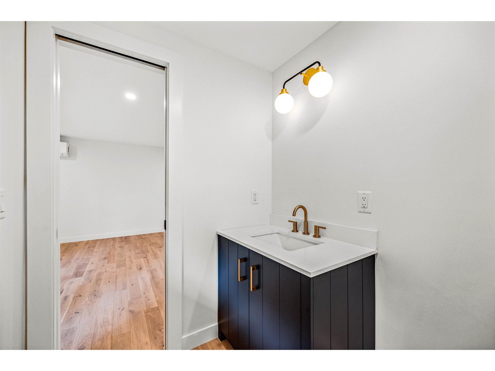 2878 German Flats
