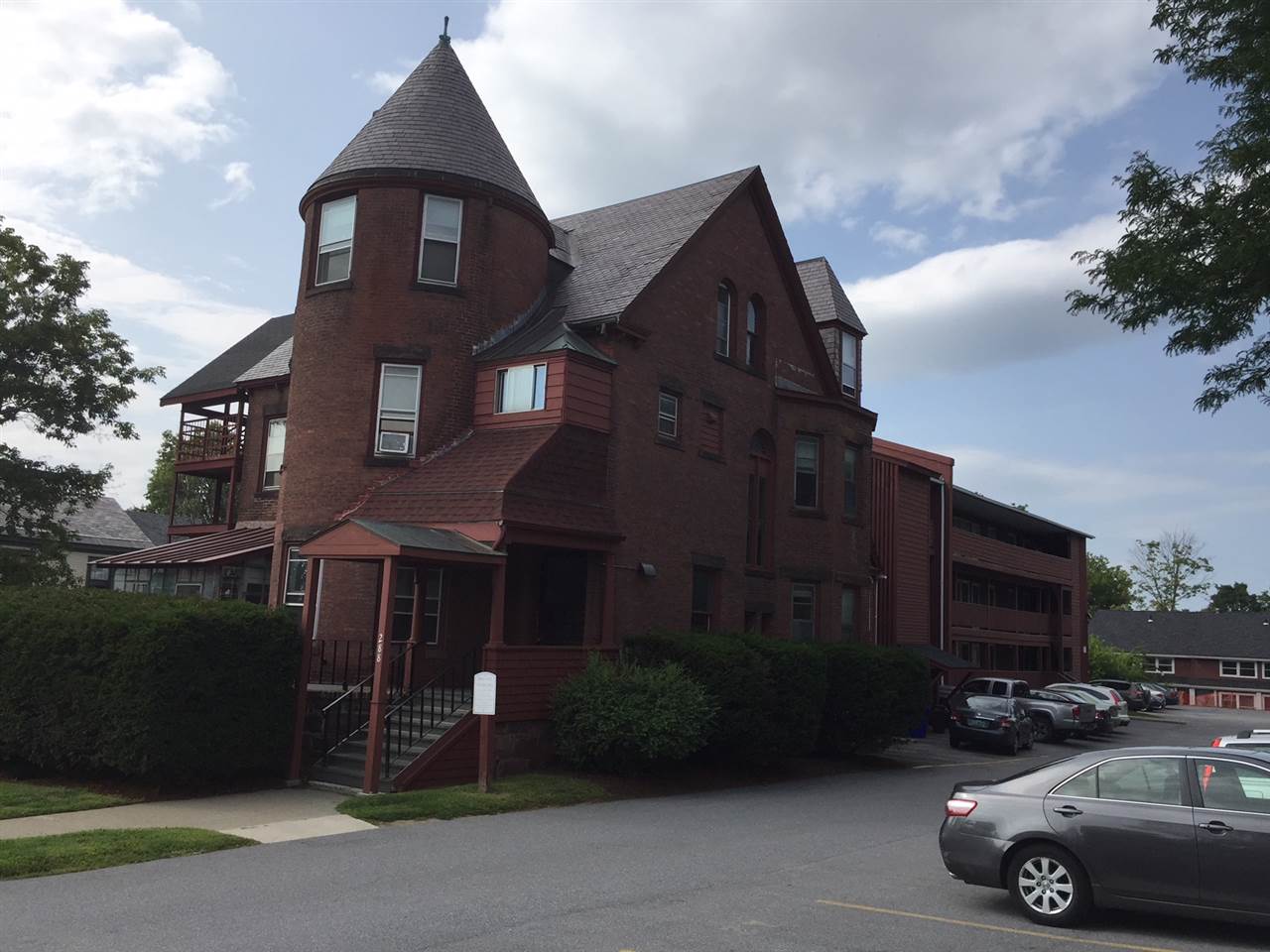 288 Main Street, Unit B14