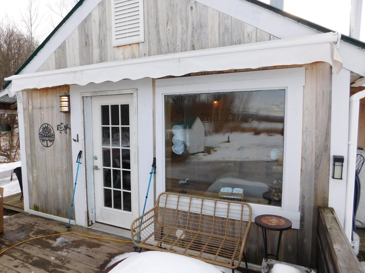 Deck Entry