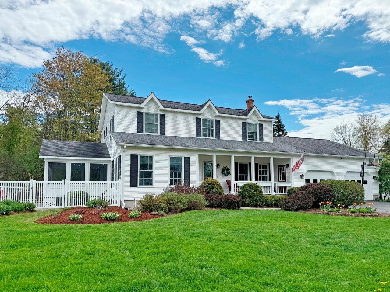 29 Bobolink Circle