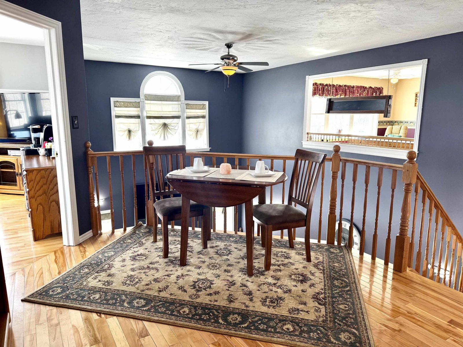 Main Quarters - 2nd Level Dining Area