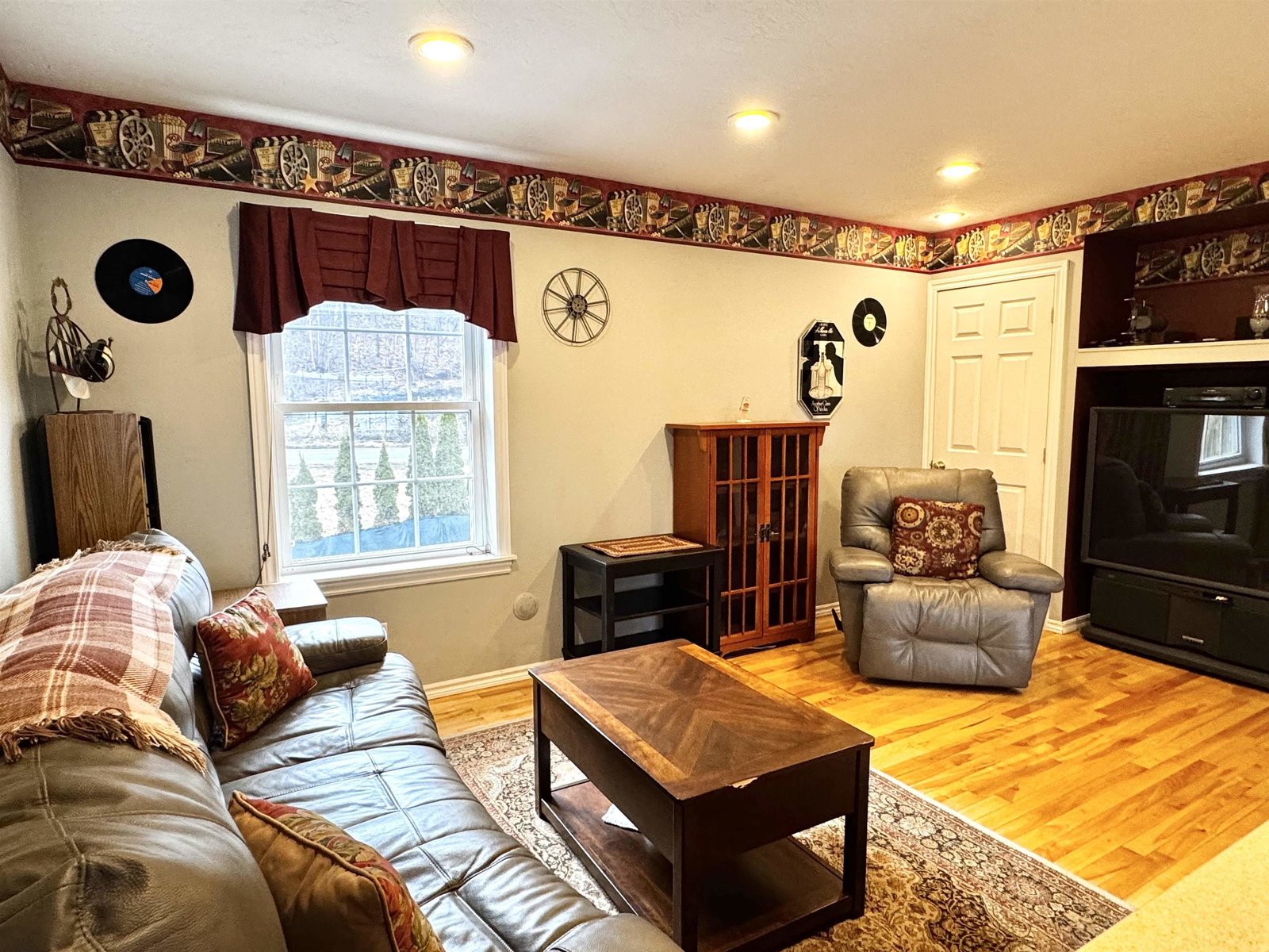 Bonus Room