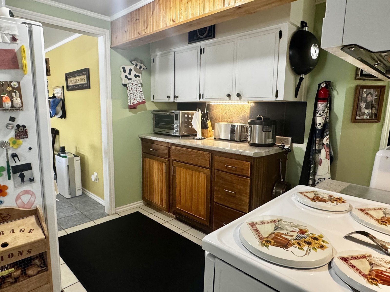 Suite 4 - Kitchen