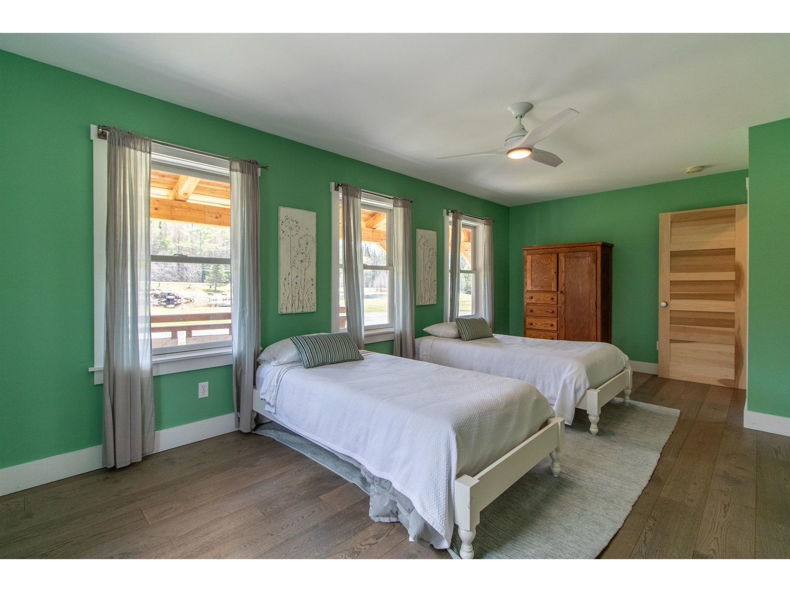 First Floor Jack and Jill Bath