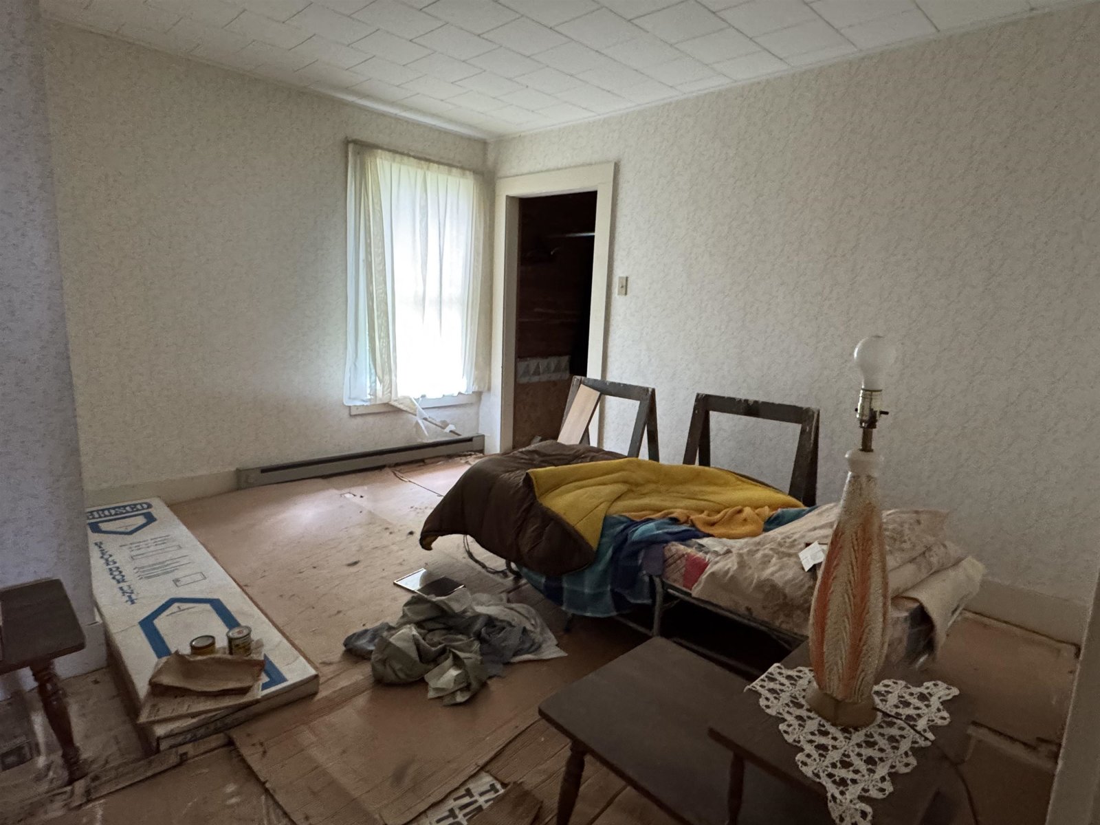 Upstairs Bedroom 2