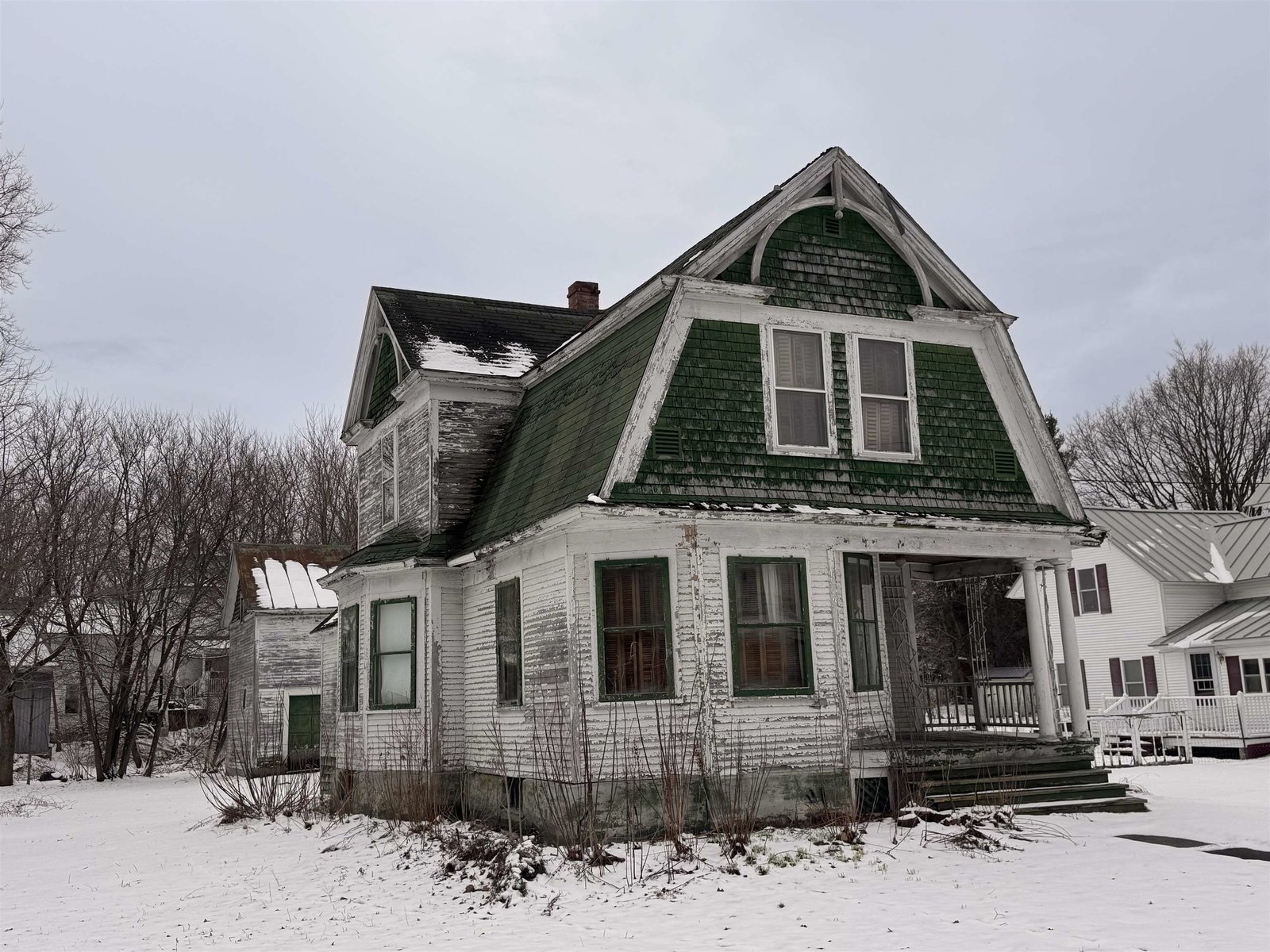29 dewey Street