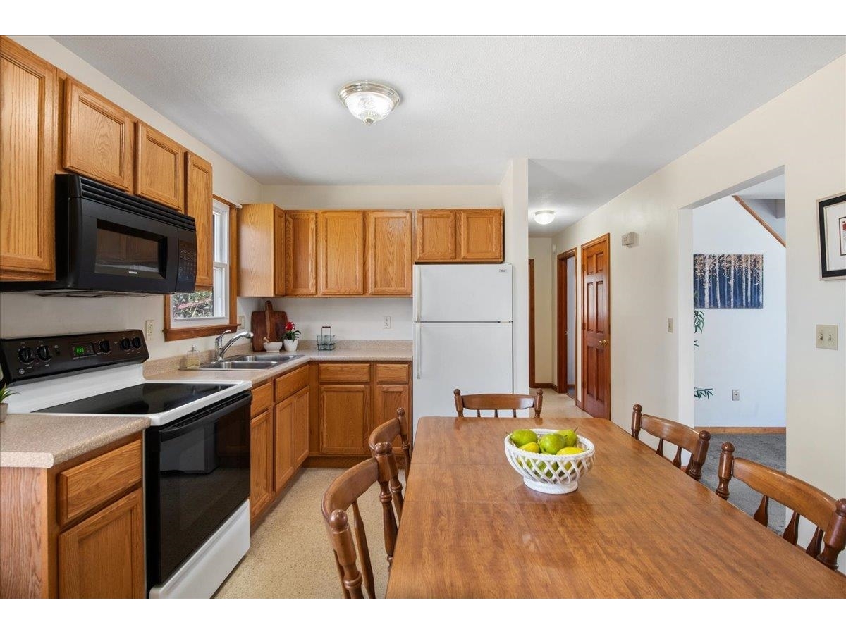 29 Hilltop Court