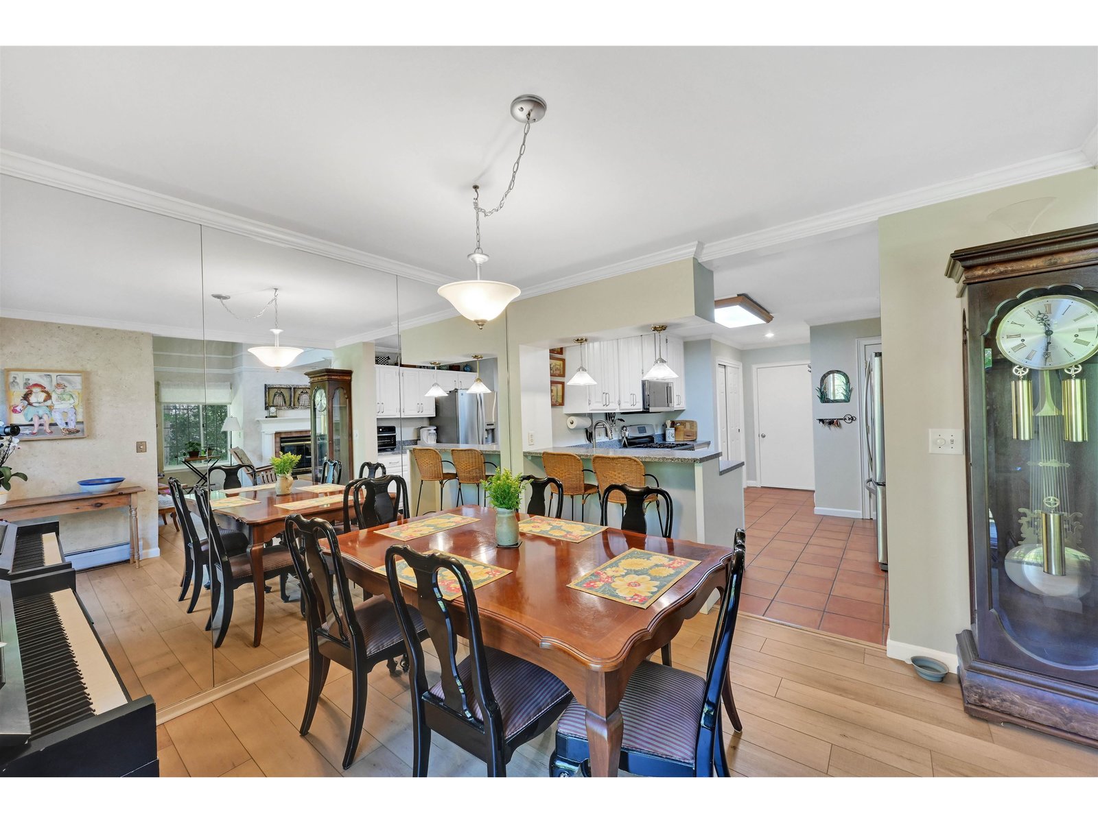 29 Lake Forest Drive