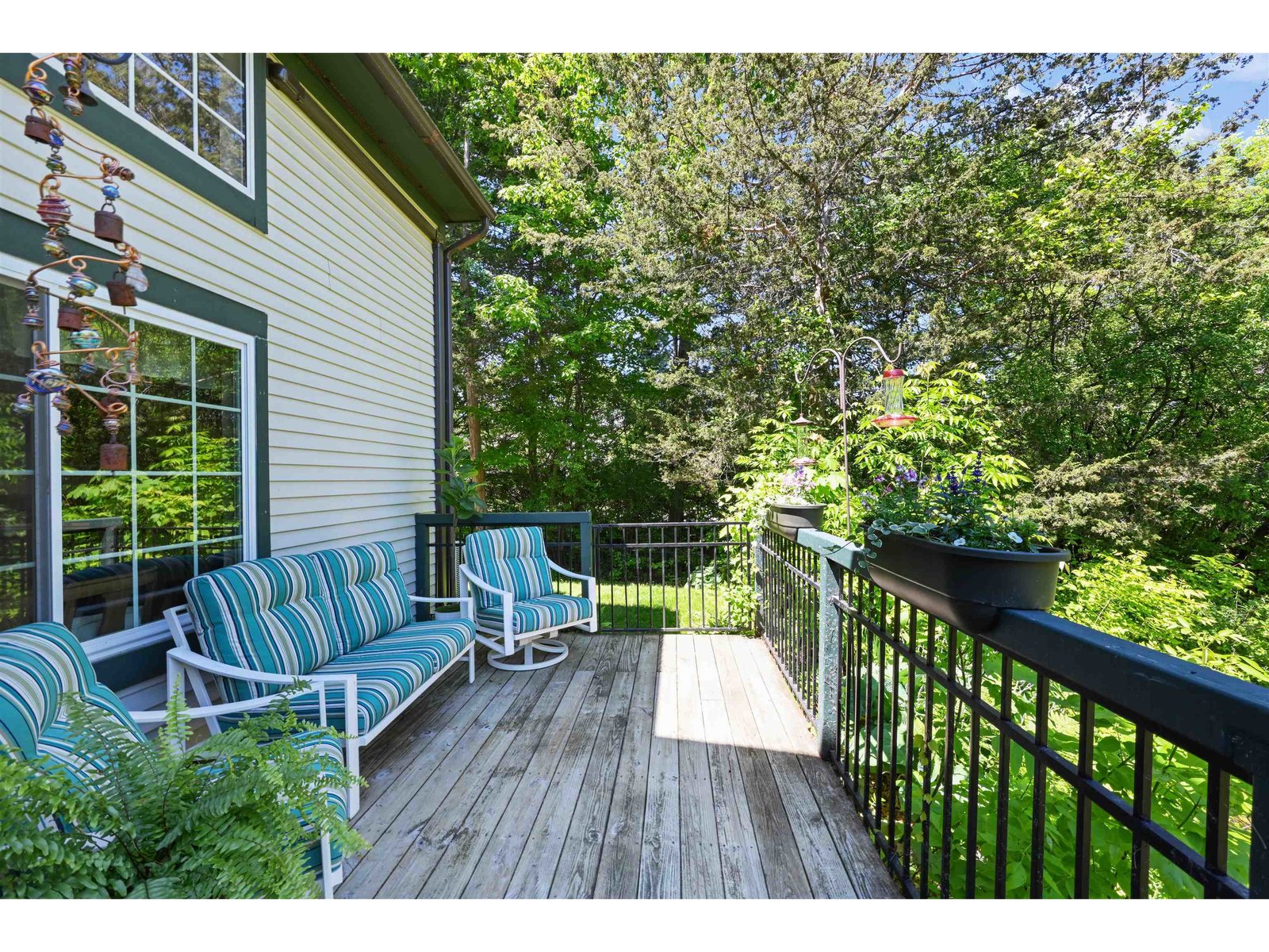 29 Lake Forest Drive