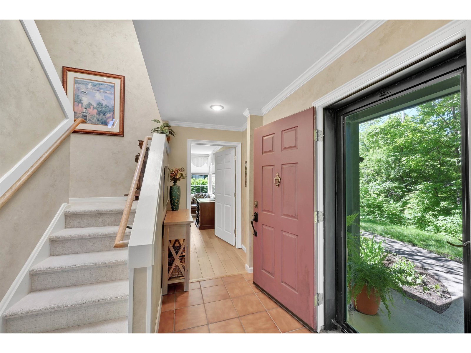 29 Lake Forest Drive