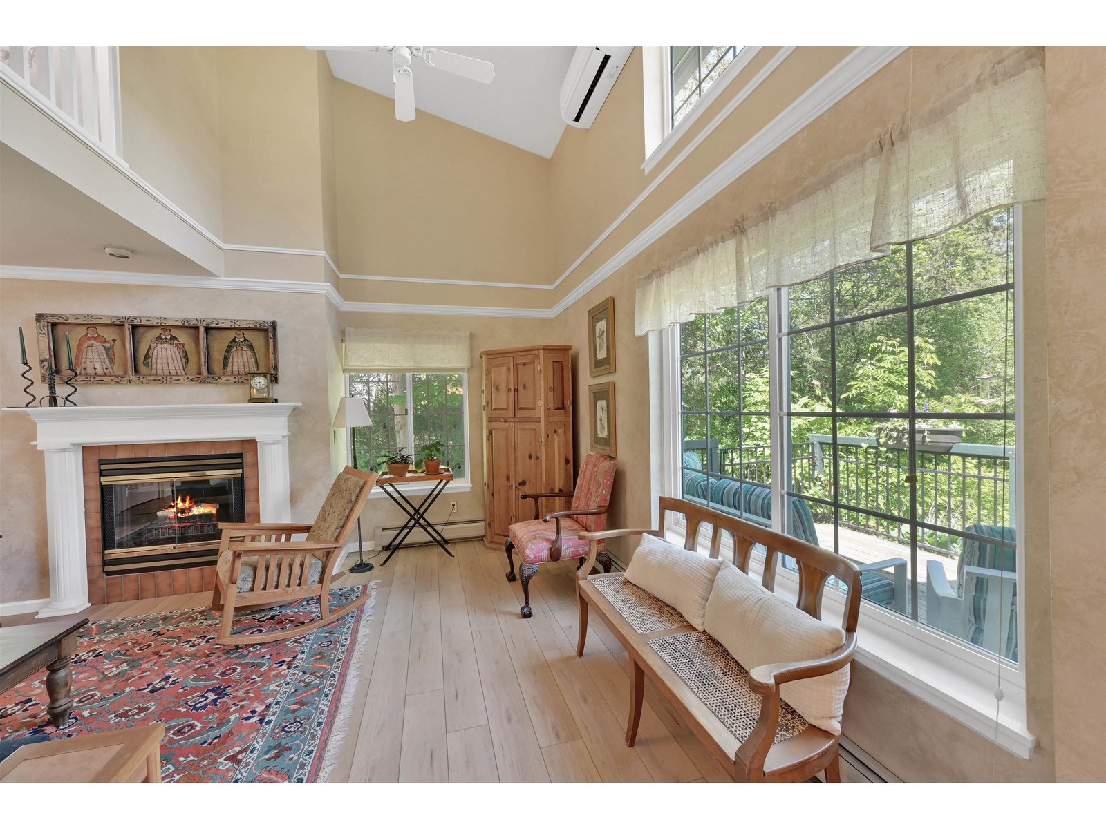 29 Lake Forest Drive